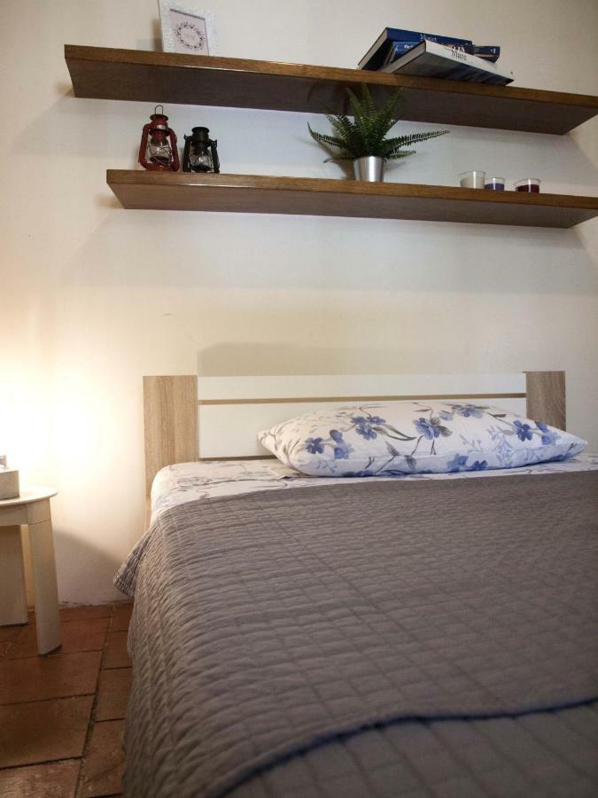 Casa Marina - Appartamento Nel Residence Di 네소 외부 사진